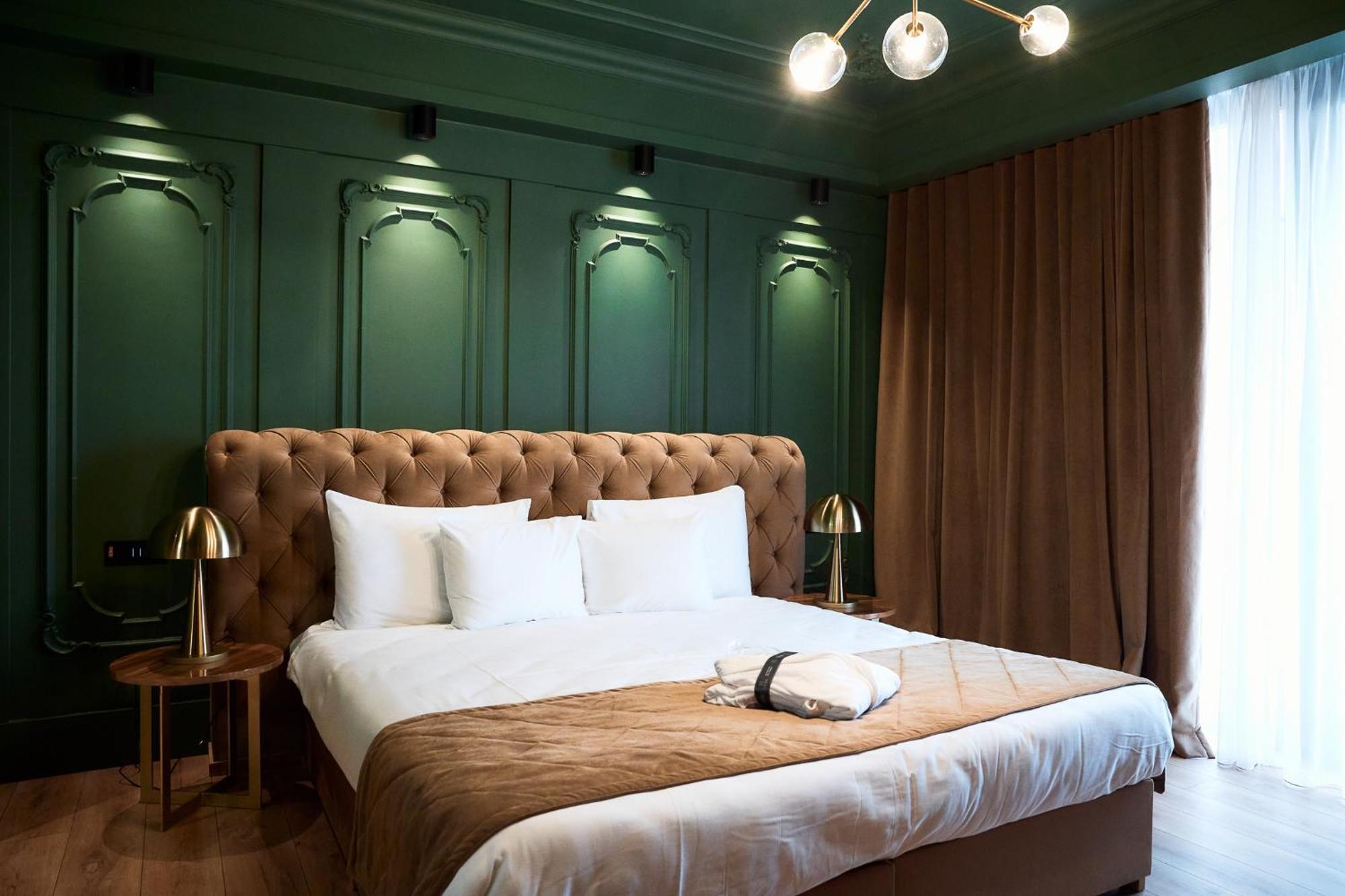 Hotel Viena サトゥ・マーレ エクステリア 写真